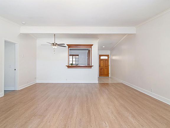 5th image of 8860 Villa La Jolla Dr Unit 309