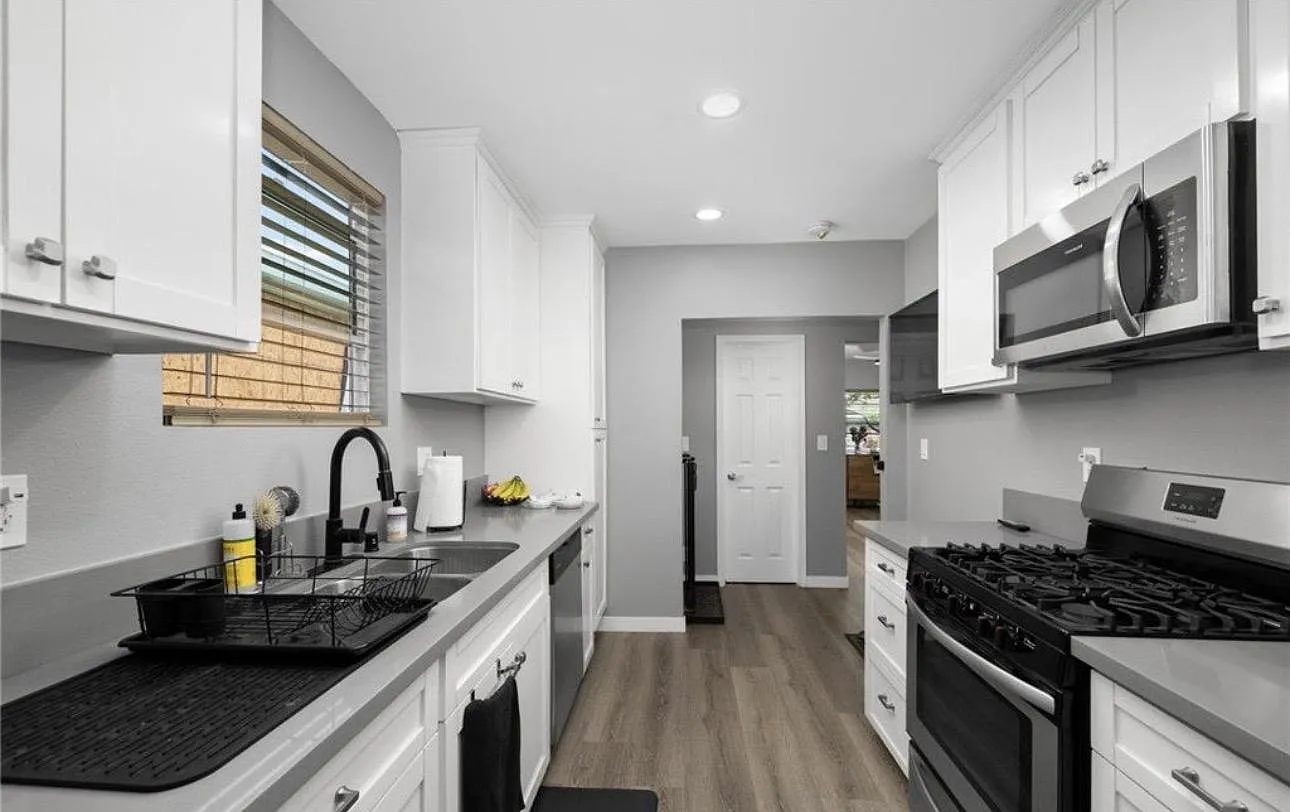 1 bed, 1.0 bath, 640 sqft, $1,412 — Photo 4