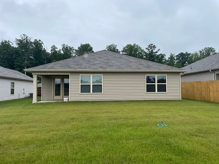 273 Ashland Dr SW — Photo 29