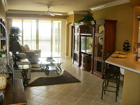2nd image of 8597 Via Garibaldi Cir Unit 206