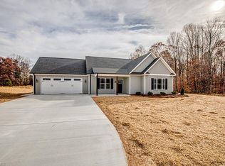 1216 Spry Rd, Winston Salem, NC 27107