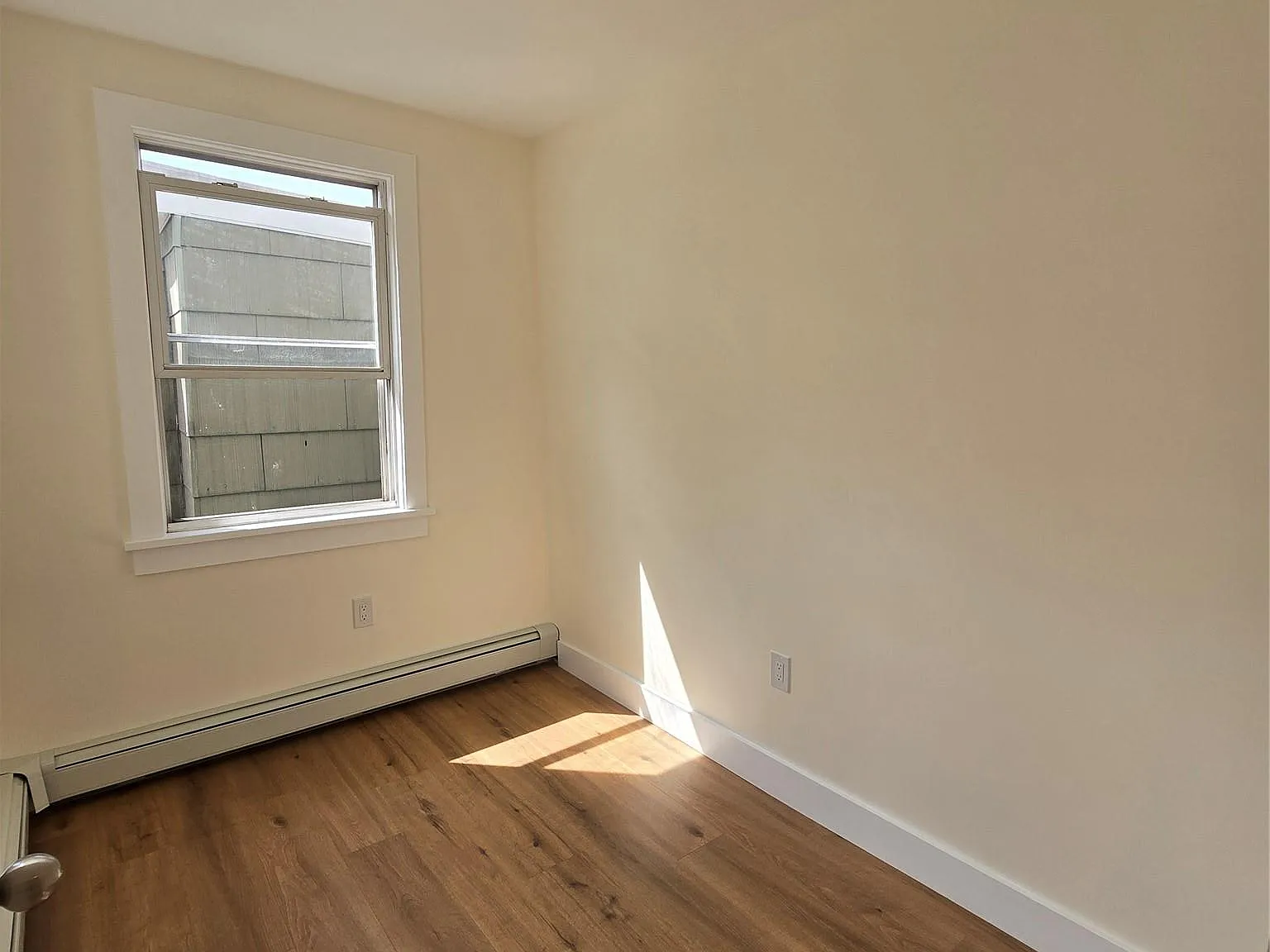 1 bed, $1,800 — Photo 2
