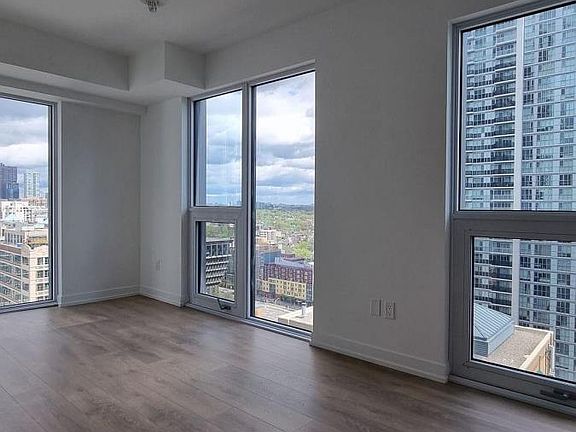 5th image of 82 Dalhousie St #2317