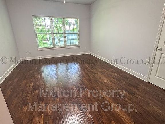 4th image of 6920 Northside Dr #A