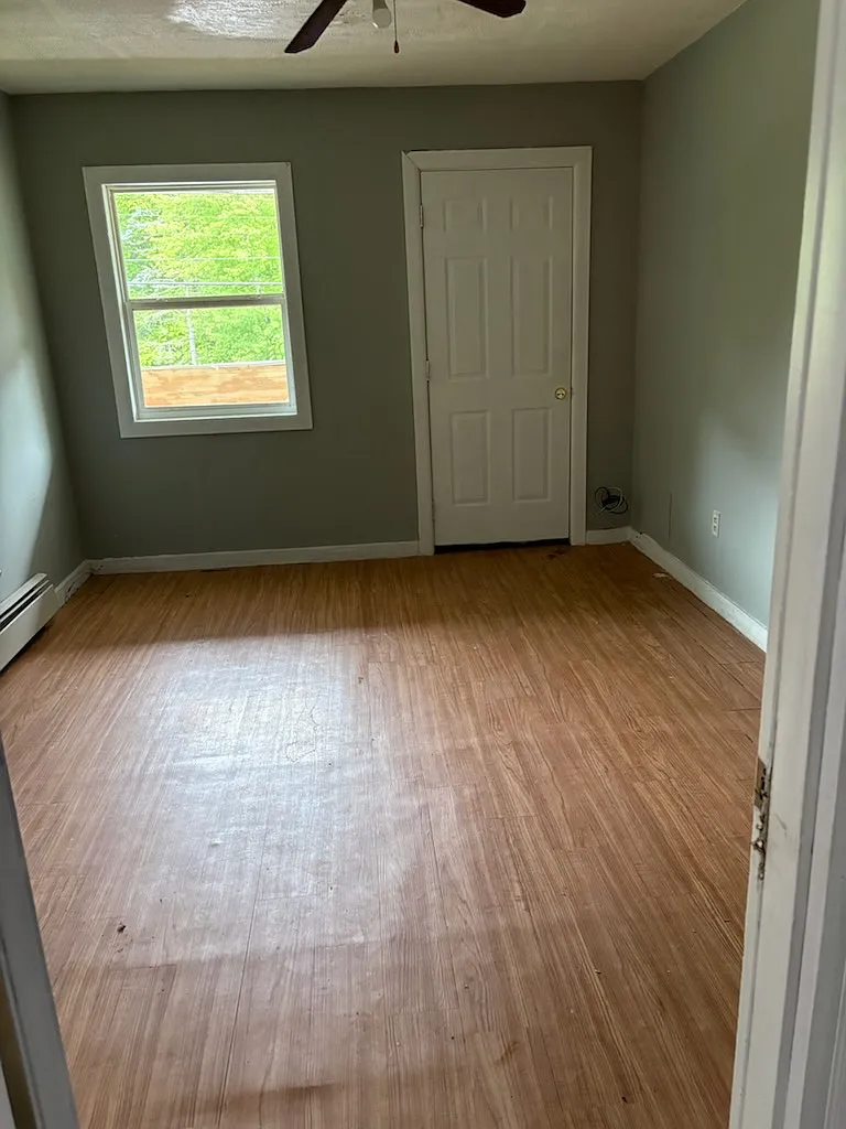 1 bed, $500 — Photo 2