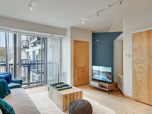 5th image of 2920 Aldrich Ave S #5349747