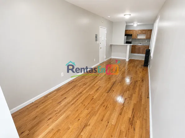 76 N 9th St, Newark, NJ