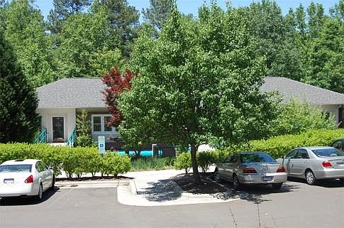 2nd image of 101-D Cloister Ct