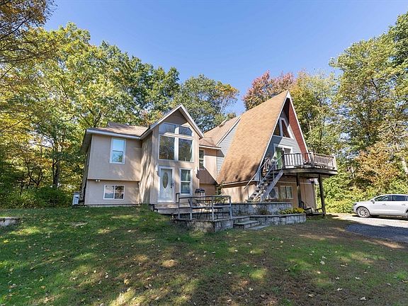 4th image of 68 Lyon Rd