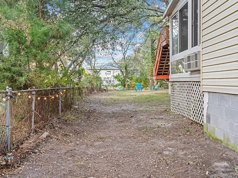 912 Little Bay Ave #ID1354828P — Photo 13