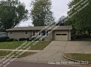 3201 S Garfield Ave, Sioux Falls, SD 57105
