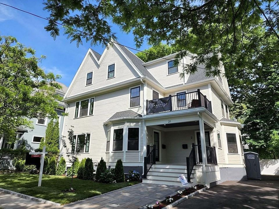 1st image of 21 Naples Rd #2