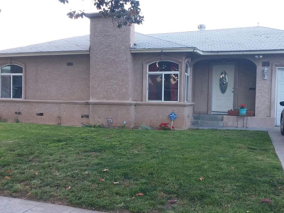 1st image of 204 W Robinson Ave