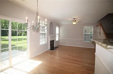 3082 Brockenhurst Dr — Photo 9