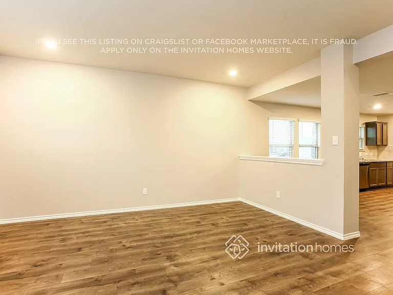 1804 Yale St — Photo 5