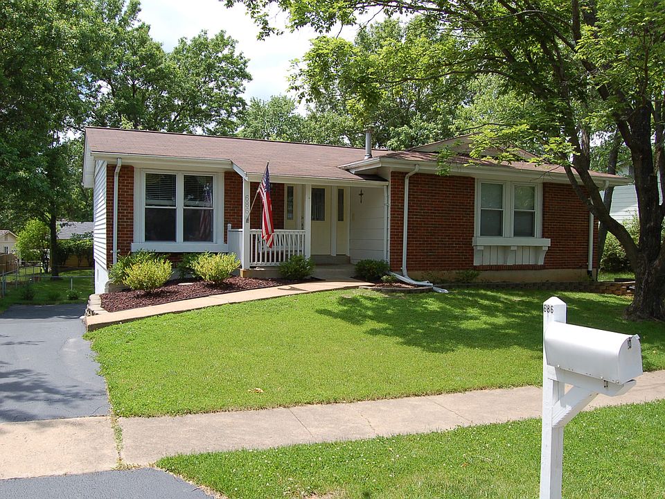 1st image of 686 Twigwood Dr