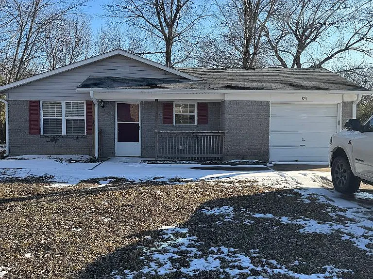 1013 W Atlanta Ct — Photo 1