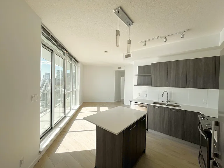 685 Pacific Blvd #2908 — Photo 4