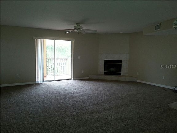 3rd image of 1117 Pinellas Bayway S APT 303
