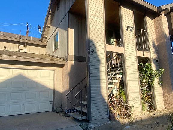 3rd image of 1819 W Whitendale Ave