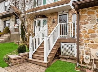 905 Saint Joseph Dr, Upper Darby, PA 19082