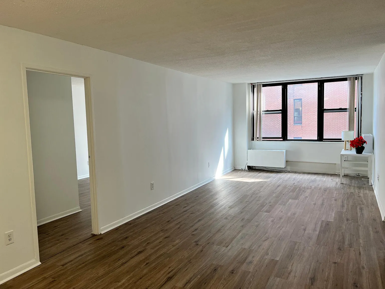 9019 Wall St — Photo 2