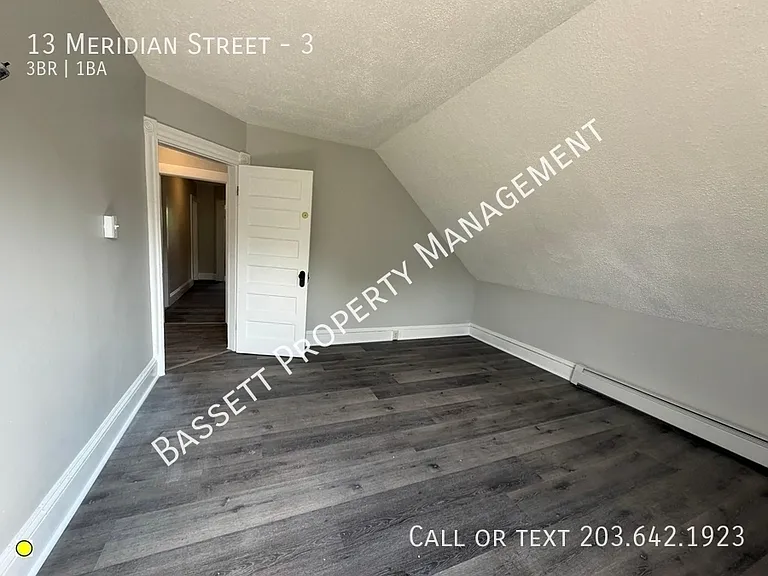 13 Meridian St #3 — Photo 9