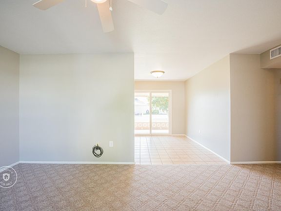 3rd image of 10513 W El Capitan Cir