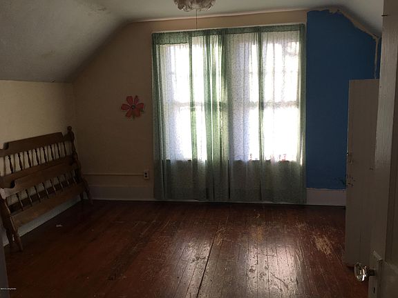 5th image of 401 Washington St