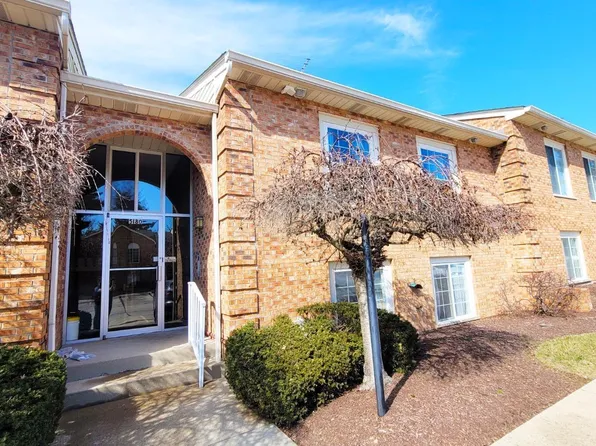 5180 Old Oak Trl Unit 18, Cincinnati, OH 45238