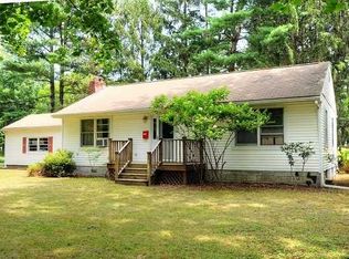 11 Cozine Ave, Rhinebeck, NY 12572
