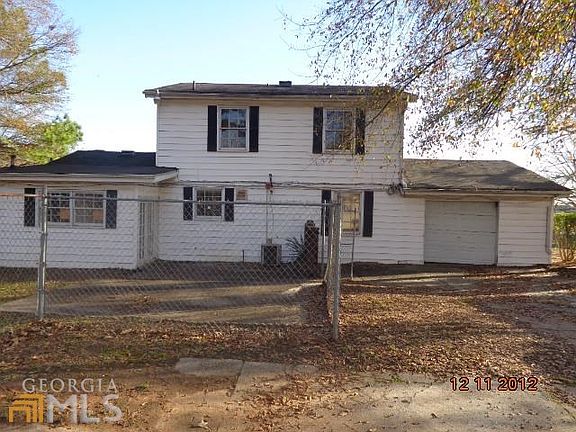 2nd image of 526 Ventura Dr