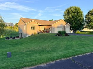 4408 Long Wood Dr, Traverse City, MI 49685