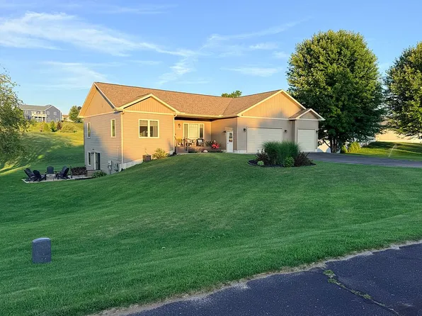 4408 Long Wood Dr, Traverse City, MI 49685