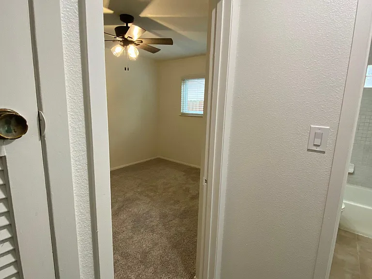 7211 Southwind Dr — Photo 16