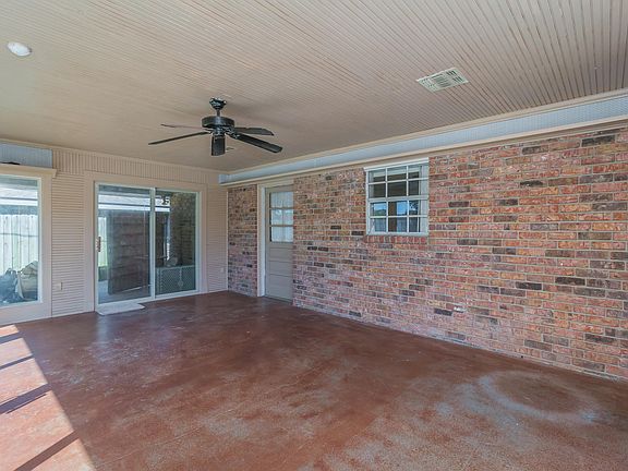 2nd image of 414 Cheyenne Cir