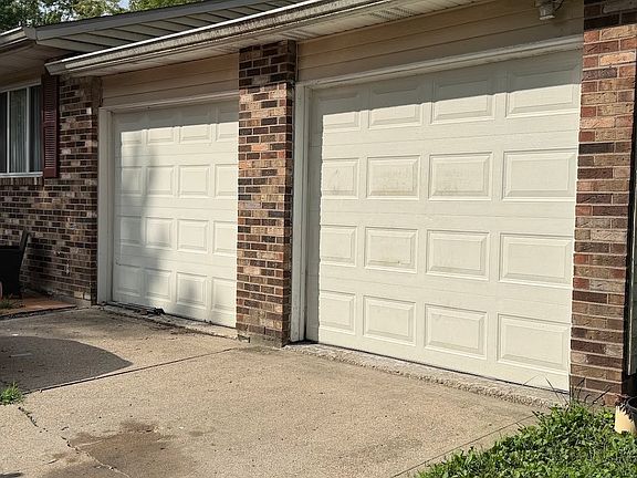 3rd image of 5511 Lunsford Dr