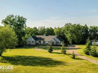 6025 Sunnys Way, Imlay City, MI 48444