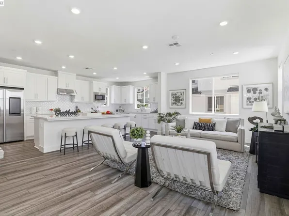 37183 Sand Bar Pl, Newark, CA 94560