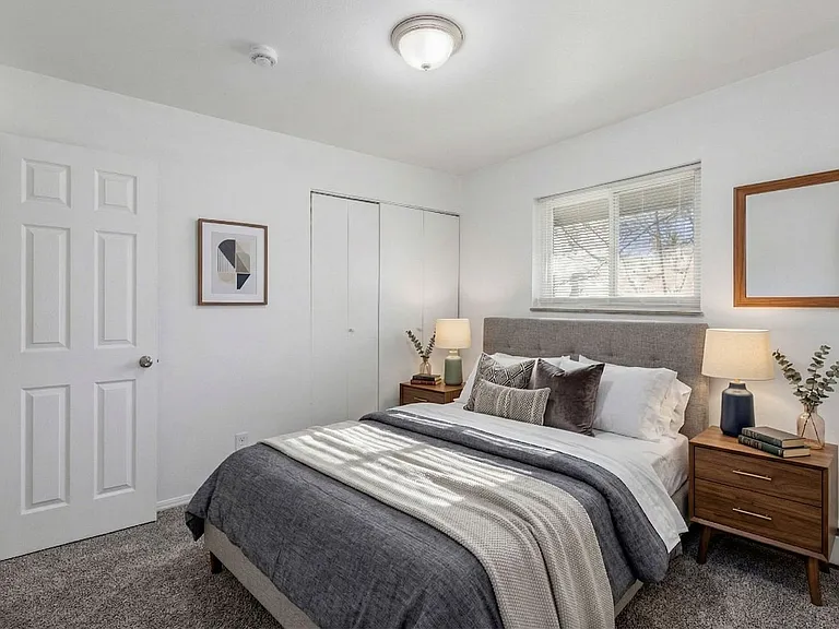 5674 Folchi Dr — Photo 7