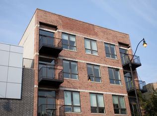 3060 W Armitage Ave APT 401, Chicago, IL 60647