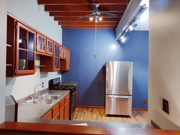 216 N Bridge St #2, Belding, MI 48809