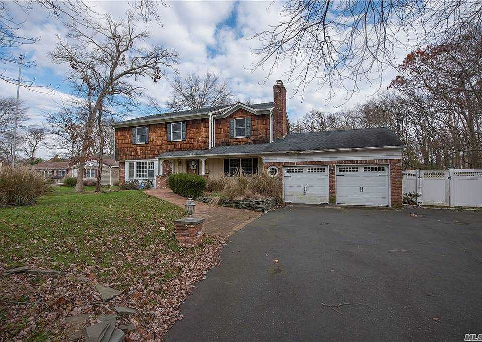 155 Bayview Avenue, East Islip, NY 11730 Zillow