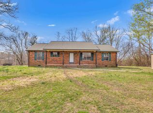 275 Man Hill Rd, Dowelltown, TN 37059