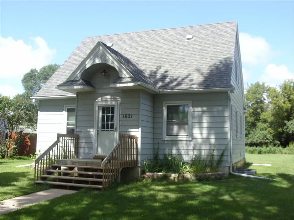 1st image of 1621 Murray Ave