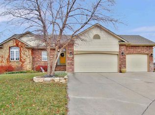 2810 N Danbury Cir, Augusta, KS 67010
