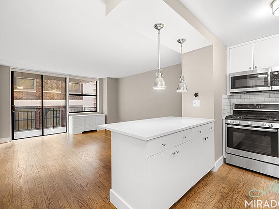 2nd image of 330 E 39th St APT 24P