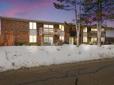 475 Raintree Ct UNIT 2B, Glen Ellyn, IL, 60137