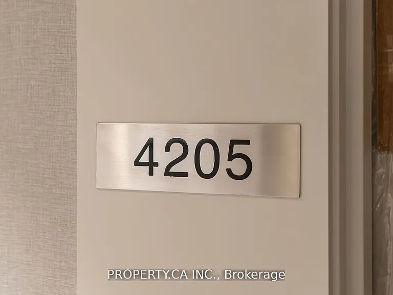 55 Cooper St #4205 — Photo 18