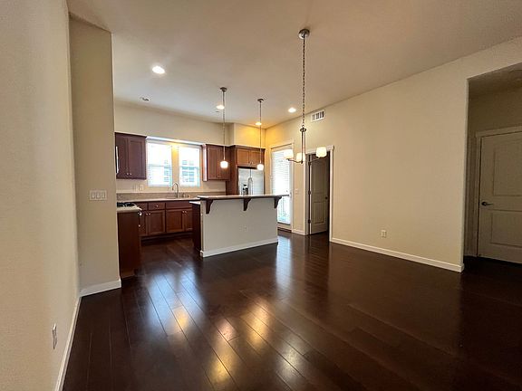 2nd image of 251 W Evelyn Ave